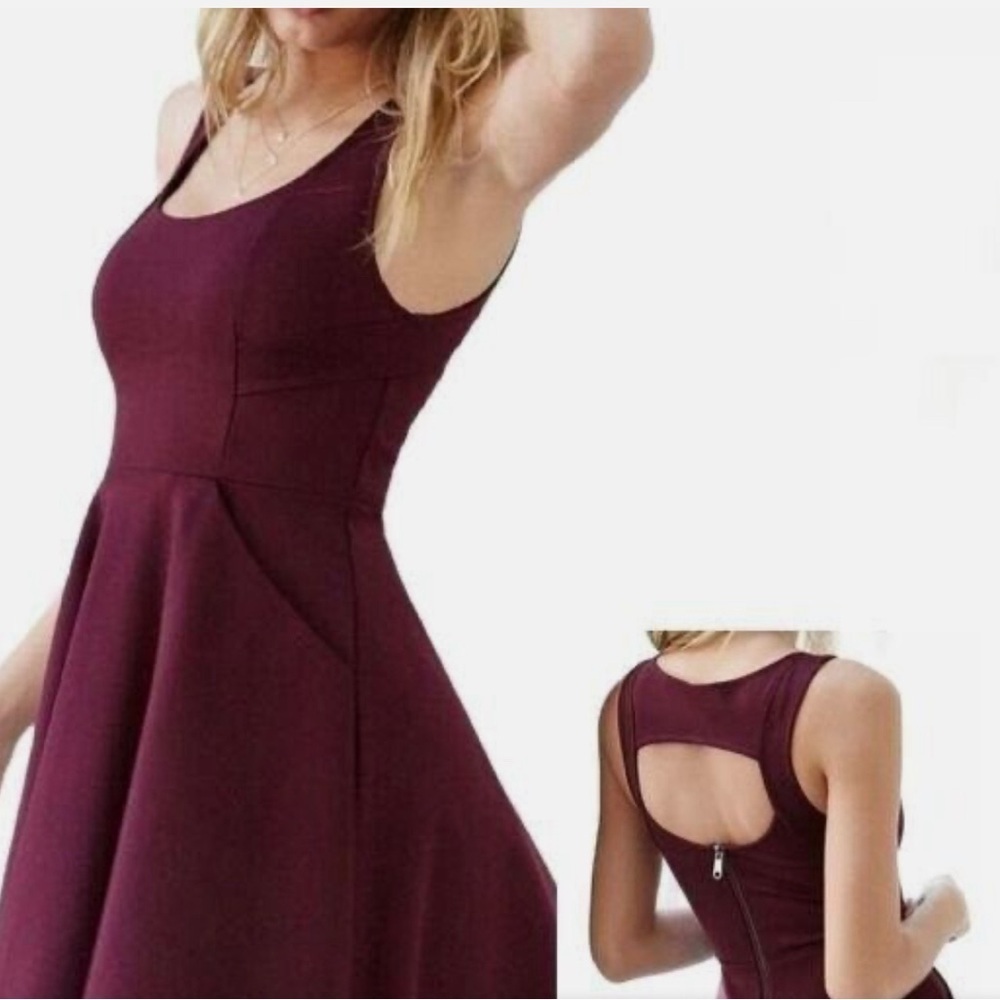 KIMCHI BLUE Urban Outfitters Womens Burgundy Camrin Fit & Flare Skater